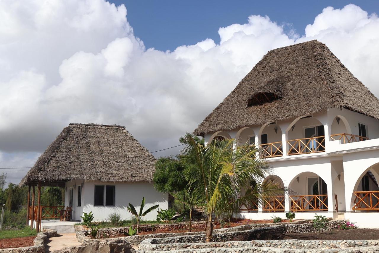 Holiday Time Bungalows Zanzibar ماتيموي المظهر الخارجي الصورة