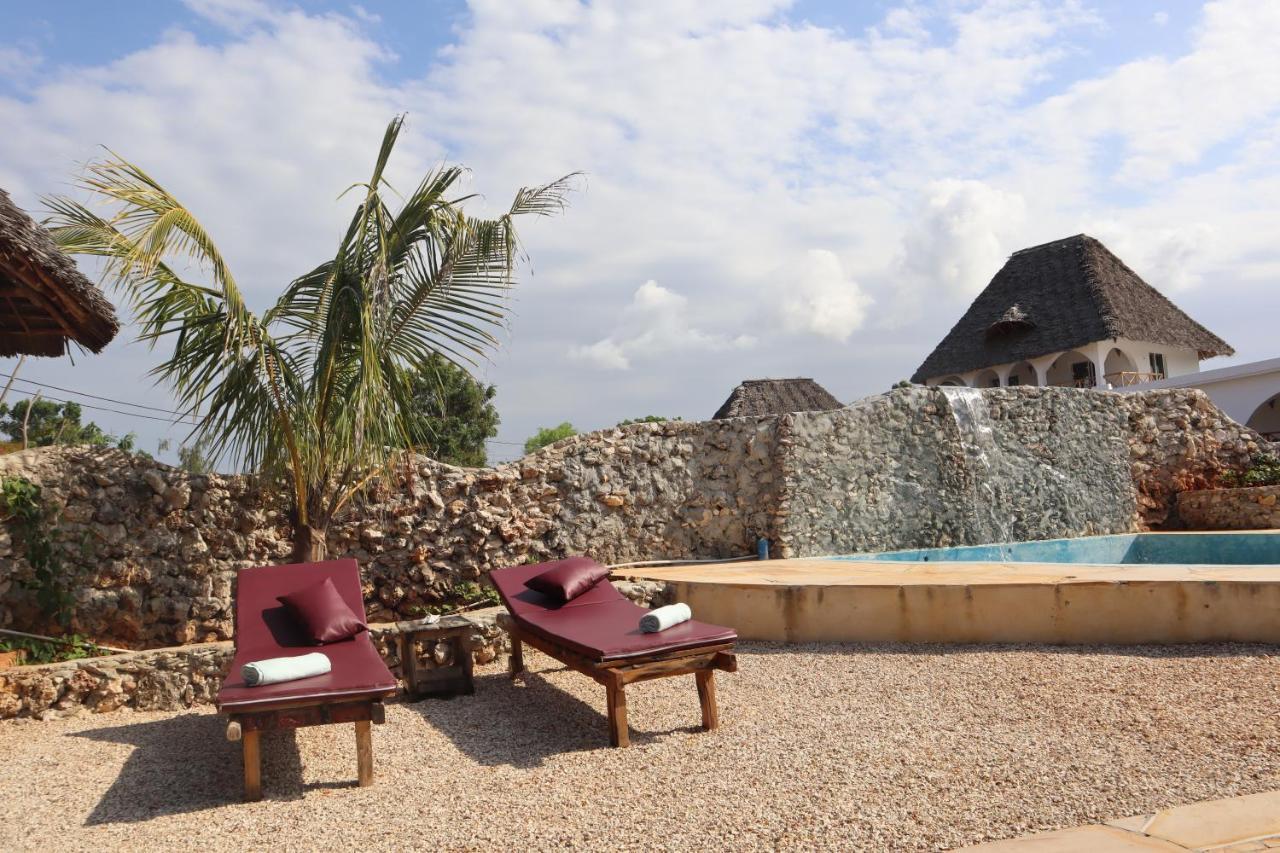 Holiday Time Bungalows Zanzibar ماتيموي المظهر الخارجي الصورة