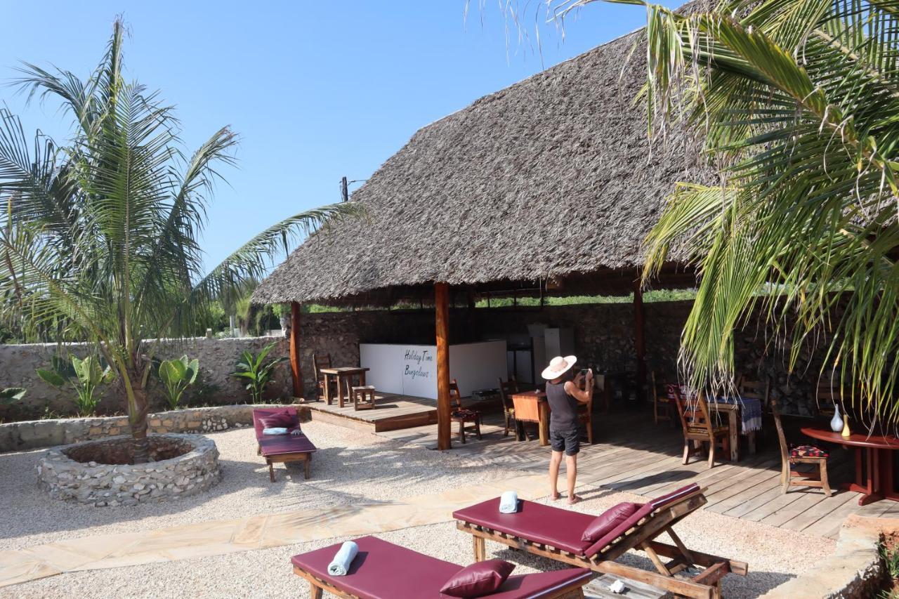 Holiday Time Bungalows Zanzibar ماتيموي المظهر الخارجي الصورة