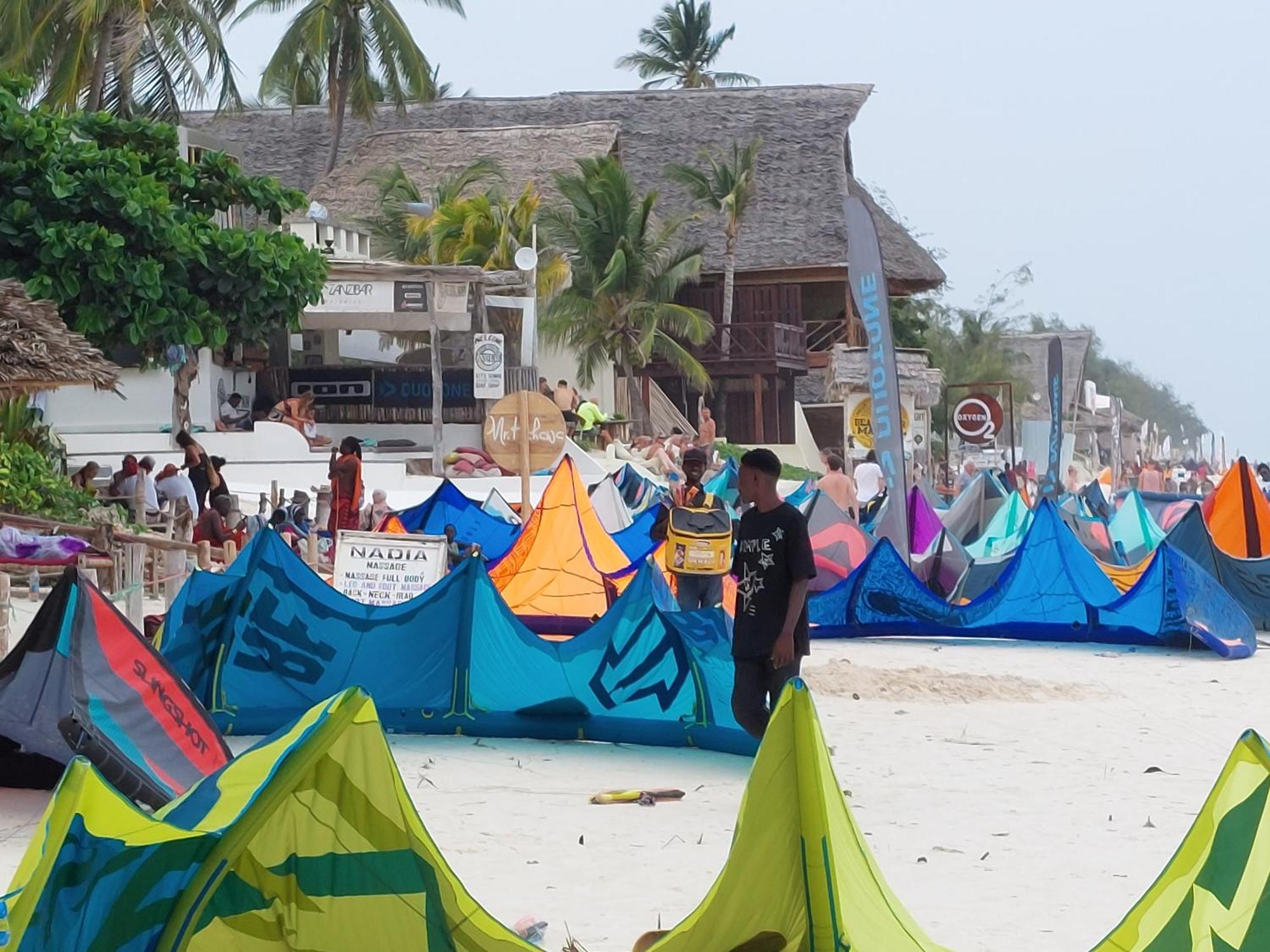 Holiday Time Bungalows Zanzibar ماتيموي المظهر الخارجي الصورة